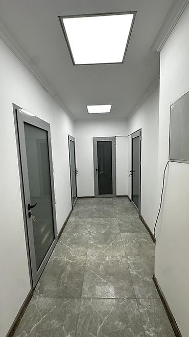 офис сниму: Аренда офисов, 160 м², В жилом комплексе — 1