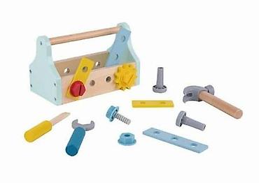 kapibara igracka: Drveni alat set za male majstore 🔨🧰 Sa ovim drvenim setom alata, vaše — 1