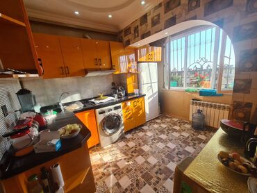 Köhnə tikili: Bakı, 3 otaqlı, Köhnə tikili, m. Həzi Aslanov, 82 kv. m — 13