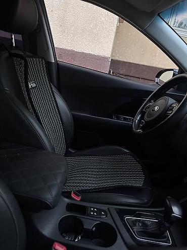 niro: Kia Niro: 2017 г., 1.6 л, Автомат, Гибрид, Кроссовер — 9