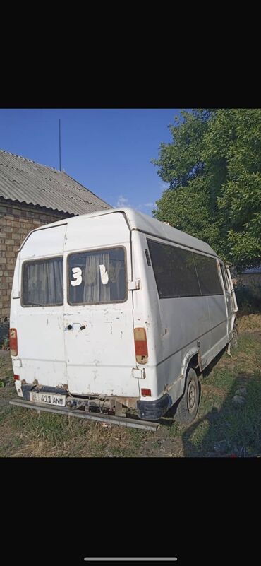 передок на трактор: Mercedes-Benz Спринтер: 1990 г., 2.3 л, Механика, Дизель, Бус