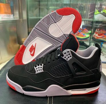 Patike i sportska obuća: Crni i crveni Air Jordan 4