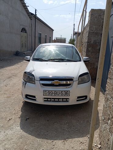 vito satilir: Chevrolet Aveo: 1.4 l | 2011 il | 424000 km Sedan