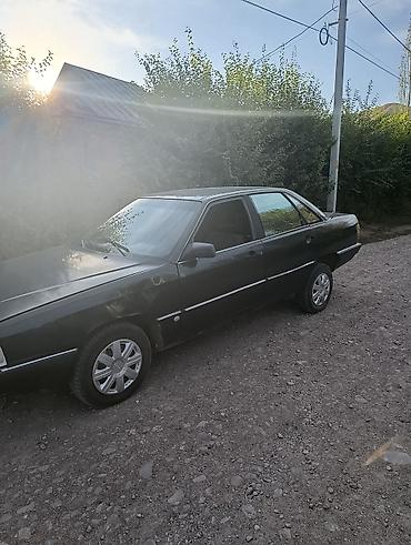 Audi 100: 1987 г., Механика, Бензин, Седан