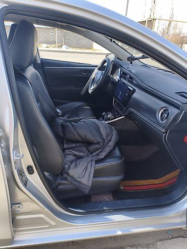 Toyota: Toyota Corolla: 2019 г., 1.9 л, Вариатор, Гибрид, Седан — 7