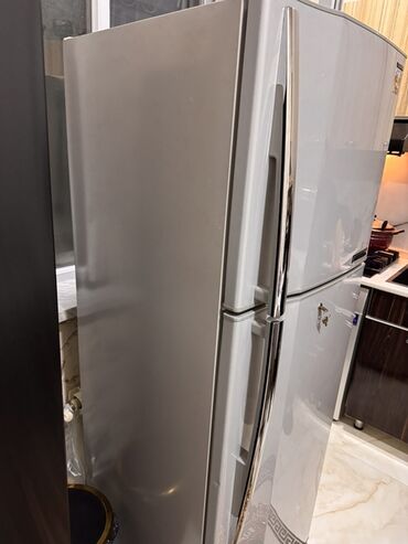 Soyuducular: İşlənmiş 2 qapılı Toshiba Soyuducu Satılır, rəng - Gümüşü — 2