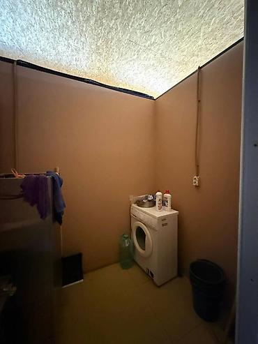 Продажа другой коммерческой недвижимости: Продается коммерческое помещение. В верхней части города — 7