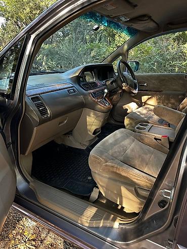 выдвижные шторки на авто: Honda Odyssey: 2003 г., 2.3 л, Автомат, Бензин, Минивэн — 10