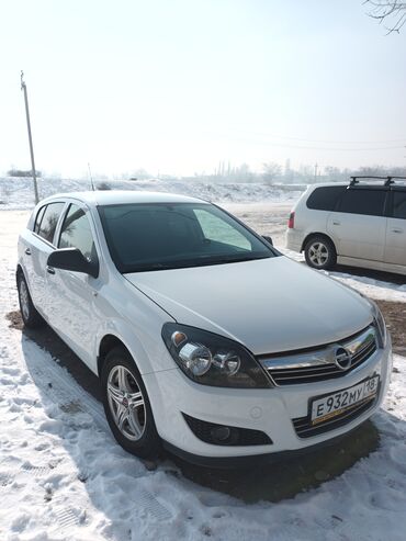 подработка токмак: Opel Astra: 1.6 л | 2014 г. | 138000 км | Хэтчбэк