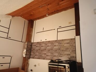 Kuhinjski nameštaj: Kuhinje po meri    Veliki izbor boja    Dimenzije po dogovoru   — 4