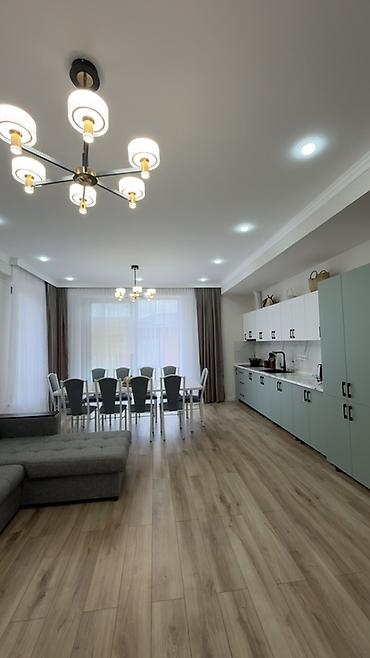 Продажа коттеджей и домов: 2 комнаты, 84 м², 15 соток, Бишкек, Собственник — 6