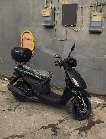 - ZIGZAG F4