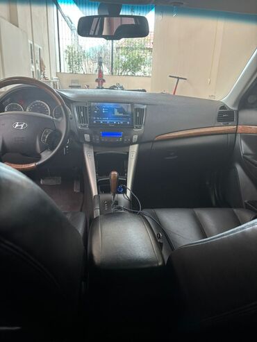 Hyundai: Hyundai Sonata: 2.4 l | 2009 il Sedan — 6