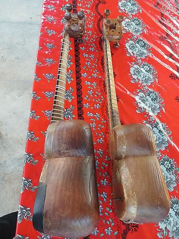 инструмент: 2 növ tar satıram böyüy 1200 balaca 600 qiymetdə razılaṣarıq xaiṣ — 3