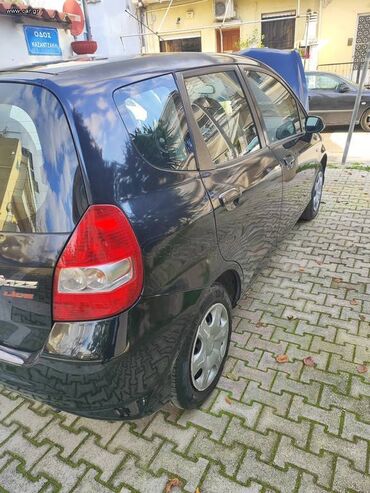 Honda: Honda Jazz: 1.3 l. | 2004 έ. Χάτσμπακ at lalafo.gr — 5 Honda: Honda Jazz: 1.3 l. | 2004 έ. Χάτσμπακ — 5