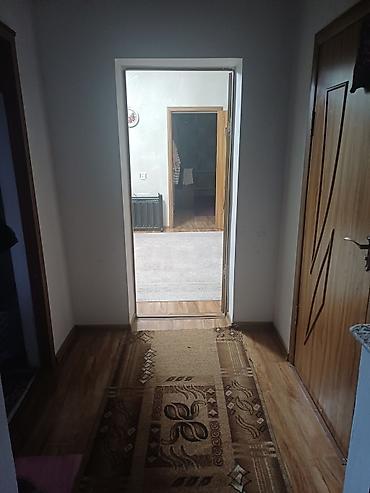 Продажа коттеджей и домов: Срочно продаю дом.Адрес: Новопокровка.Ул: Манаса 40А.3х комната и — 7