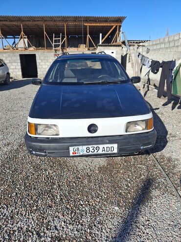 Volkswagen: Volkswagen Passat: 1989 г., 1.8 л, Механика, Бензин