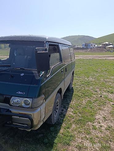 на гелентваген: Mitsubishi Delica: 1998 г., 2.5 л, Автомат, Дизель, Минивэн — 4