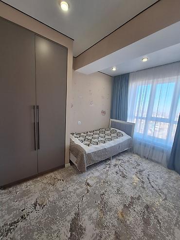 гараж продается: 3 комнаты, 77 м², ул. Гагарина Элитка, 6 этаж, Евроремонт — 6