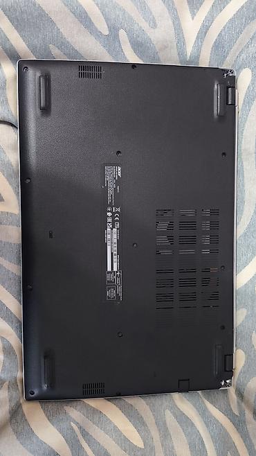 Acer: Heç bir problemi yoxdur işləməsində. Cüzi Cızıqları var. Ram 8gb DDR — 8