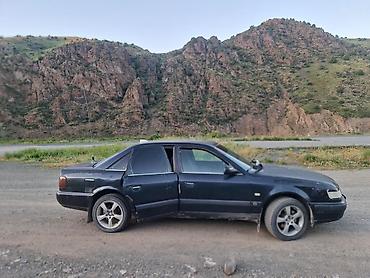 Audi 100: 1991 г., 2.3 л, Механика, Бензин, Седан