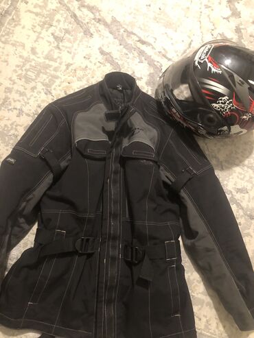 mt helmets: Debilqe + Moto geyim Jiekai helmets . Vizorunda ciziq var. Moto kurtka
