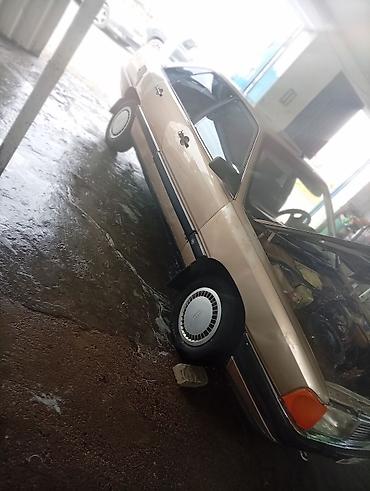 Audi: Audi 100: 1986 г., 1.8 л, Механика, Бензин, Седан — 1