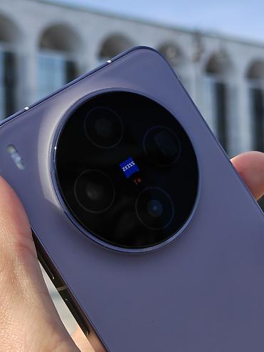 mate 50: Vivo X300, Новый, 256 ГБ, цвет - Фиолетовый, 1 SIM, 2 SIM — 3