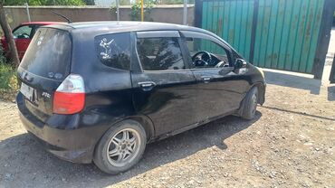 купить зарядку на аккумулятор: Honda Fit: 2005 г., 1.3 л, Вариатор, Бензин, Купе