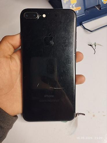 Apple iPhone: IPhone 7 Plus, Б/у, 128 ГБ, Jet Black, Чехол, 100 % — 1