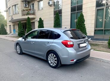 Subaru: Subaru Impreza: 2016 г., 2 л, Вариатор, Бензин