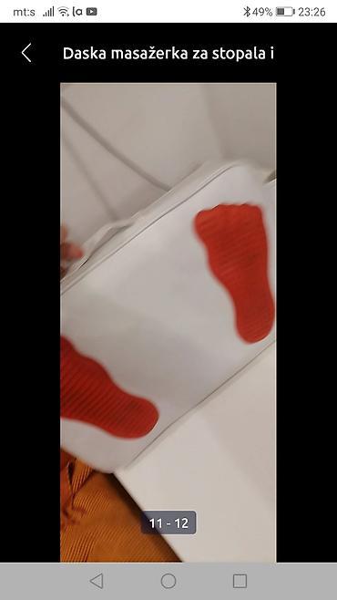 Ostali medicinski proizvodi: MASAZER daska oko 50 30 sve ispravno 
 Mirjevo — 11
