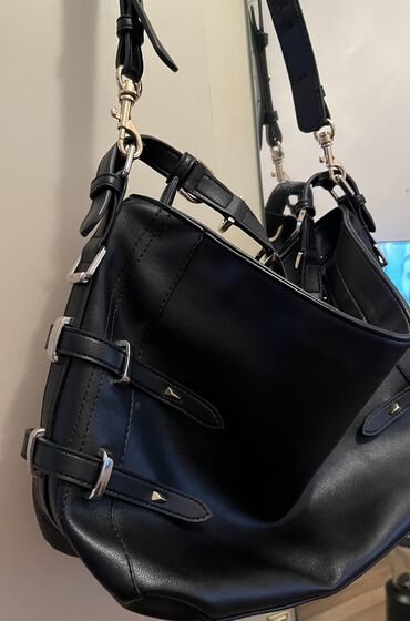 Çantalar: Zara böyük çanta 
az işlenib — 27