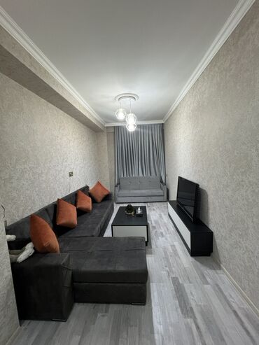 Yeni tikili: 2 otaqlı, Yeni tikili, 50 kv. m — 24