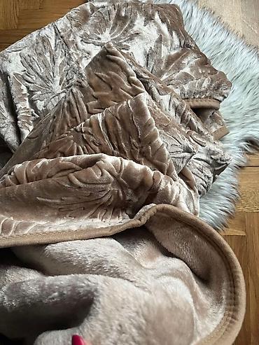 Ćebad i pokrivači: 02. ✨ Singl i bracna ćebad✨ Dimenzije-160*220 Cena 4100 din — 2