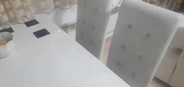 Setovi stolova i stolica: Sto i 4 stolice na prodaju na lalafo.rs — 7 Setovi stolova i stolica: Sto i 4 stolice na prodaju — 7