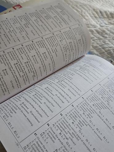 Kitablar və jurnallar: İngilis dili Testlər 11-ci sinif, DİM, 2-ci hissə, 2023 il — 3