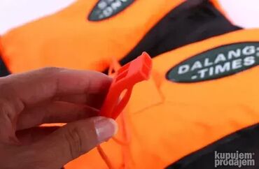 Vodeni sportovi: NARANDŽASTA (boja zavisi od toga kako je svetlo prilikom slikanja - — 7