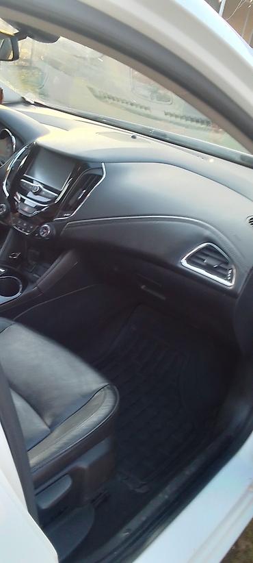 Chevrolet: Chevrolet Cruze: 1.4 l | 160 km Sedan — 7