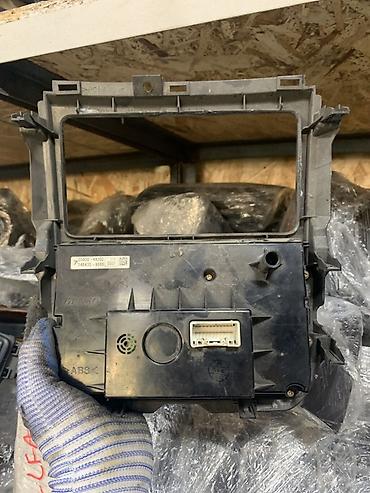 Панель управления климат-контролем для автомобиля Toyota (блок HVAC at lalafo.kg Панель управления климат-контролем для автомобиля Toyota (блок HVAC