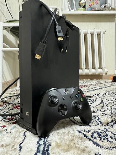 xbox one fat: Xbox One (qara) oyun konsolu Xüsusiyyətlər: - Şaquli dayaqla birlikdə — 3