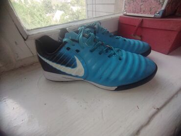 Бутсы: Продаю сороконожки Nike Tiempo Legend 7 покупал в магазине Peleshop