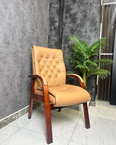 Ofis və oyun kresloları: Yeni, Təkərli, Qolları tənzimlənir, Dəri — 6