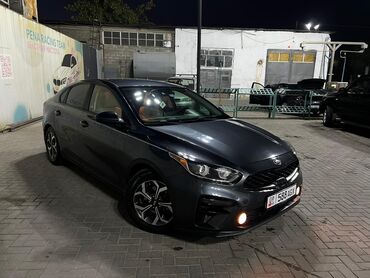 продаю или меняю на дом: Kia Forte: 2020 г., 2 л, Типтроник, Бензин, Седан