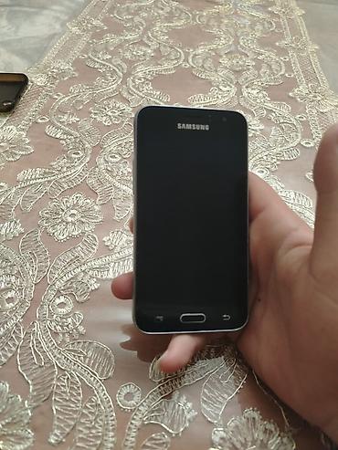 iphone xs max 512 gb: Samsung Galaxy J1 2016, 16 GB, rəng - Qara, İki sim kartlı — 2