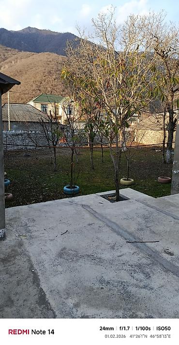 Həyət evləri və villaların satışı: Dağ mənzərəli həyət evi - İki mərtəbəli ev, üst mərtəbədə geniş — 3