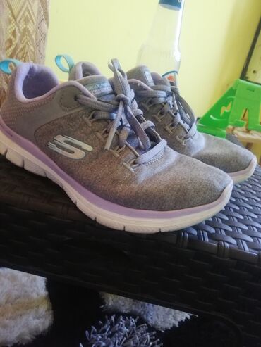 Sneakers & Athletic shoes: Skechers, 36.5, color - Grey