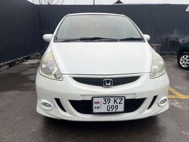 Honda: Honda Fit: 2007 г., 1.5 л, Вариатор, Бензин, Хэтчбэк