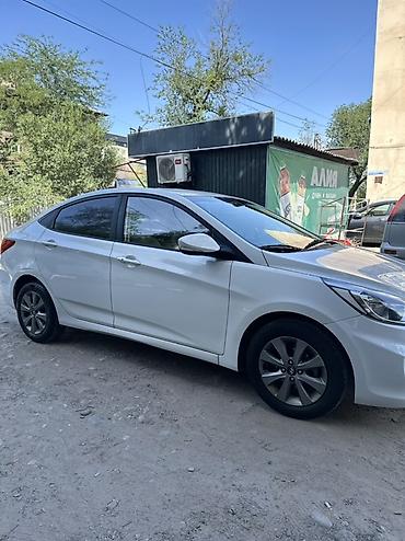 hyundai ionic: Hyundai Accent: 2019 г., 1.4 л, Автомат, Бензин, Седан — 3