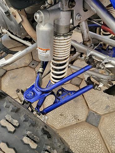 прямотое: Квадроцикл Yamaha, Бензин, 350 куб. см, Взрослый — 8